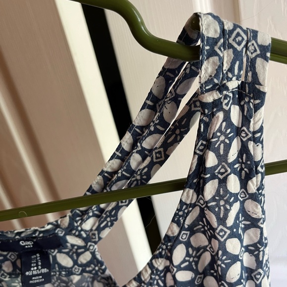 GAP Racerback tank top - Picture 2 of 3